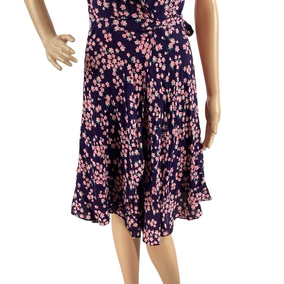 Draper James RSVP Ruffle Wrap Dress Navy Floral XS - Picture 3 of 7